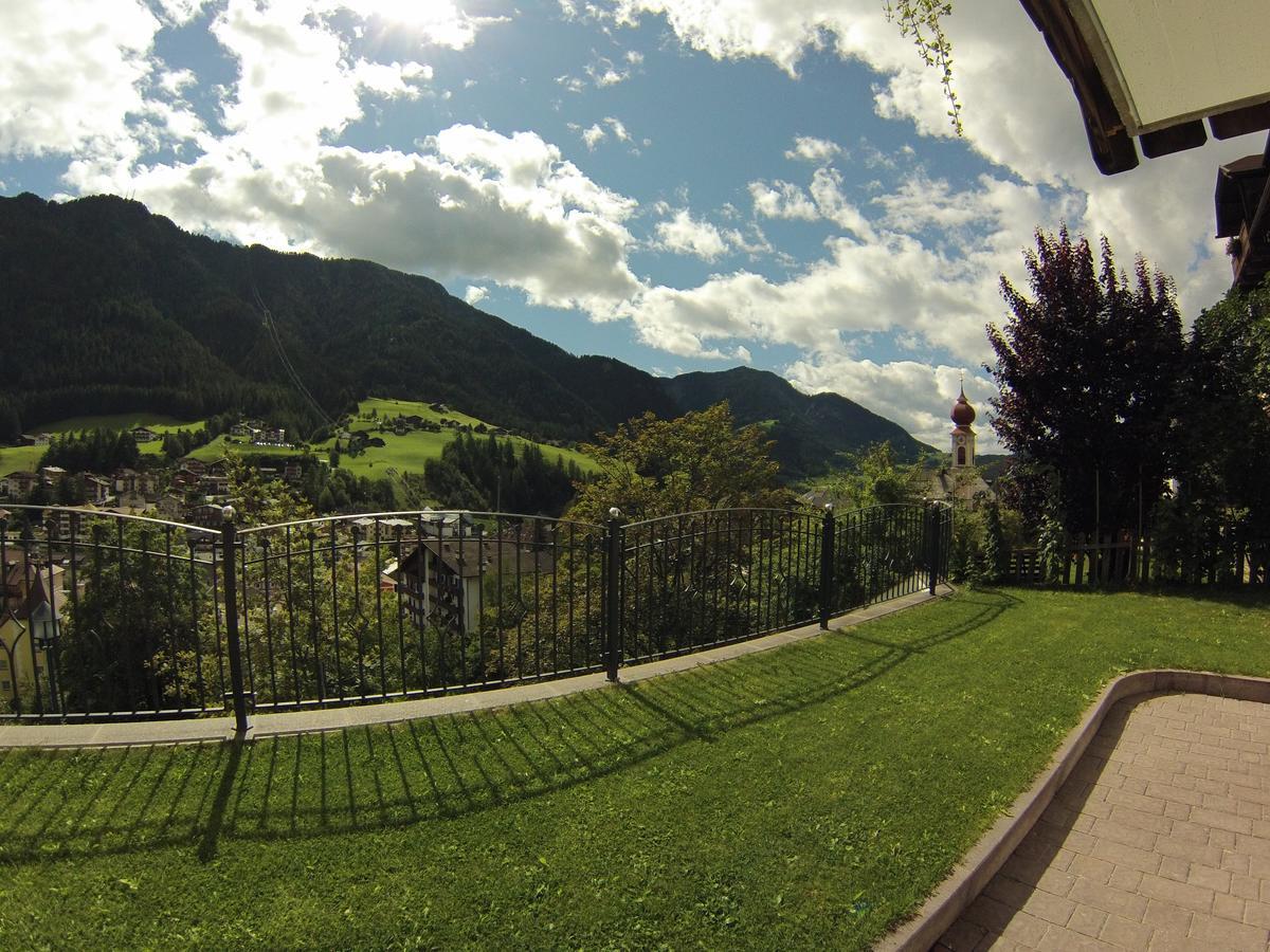 Villa Hubertus Ortisei Exterior photo
